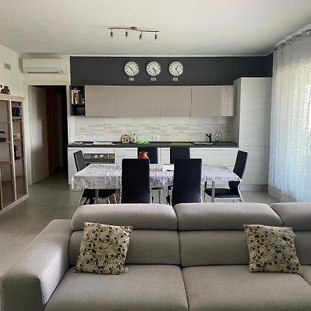 Dream House Apartment Лимена Екстериор снимка