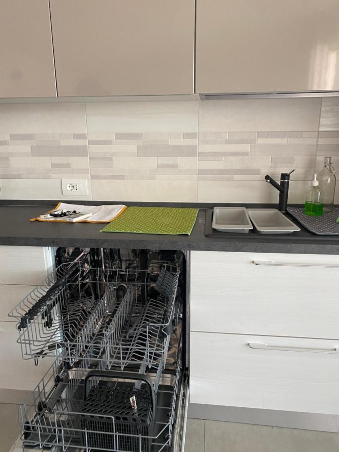 Dream House Apartment Лимена Екстериор снимка