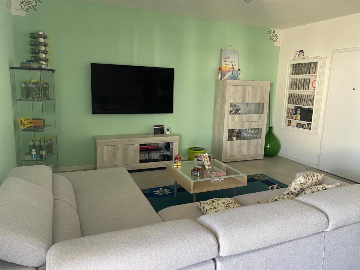 Dream House Apartment Лимена Екстериор снимка